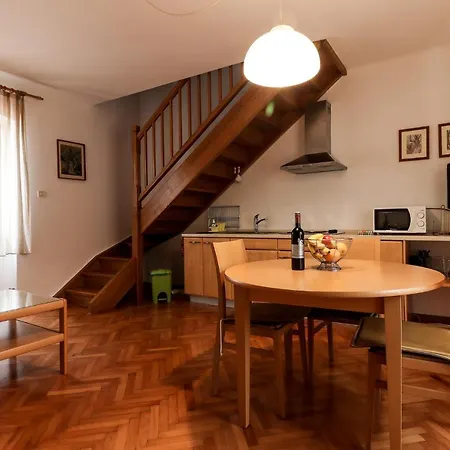Antique Apartmán Vrsar